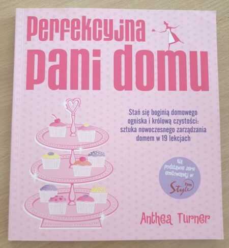 PERFEKCYJNA PANI DOMU